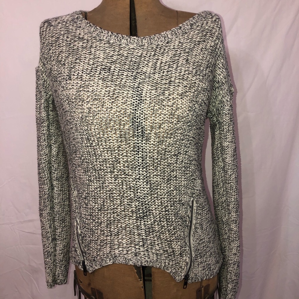 QUINN Zipper Detail Sweater